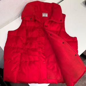 🔹OLD NAVY Puffer vest, red
